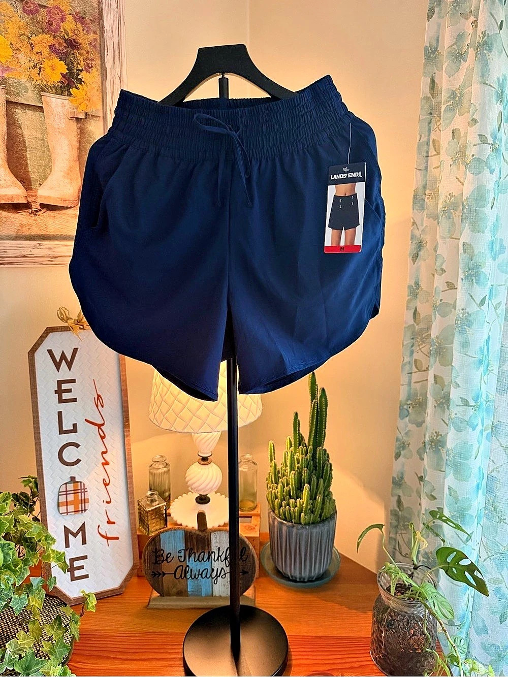 Lands' End Women's Sport Knit High Rise Shorts Athletic Shorts Blue Medium